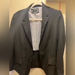 Women’s Black Blazer